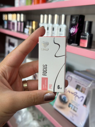 چسب لاولی Lovlyمدل فوکوس نیم ثانیه 6ml